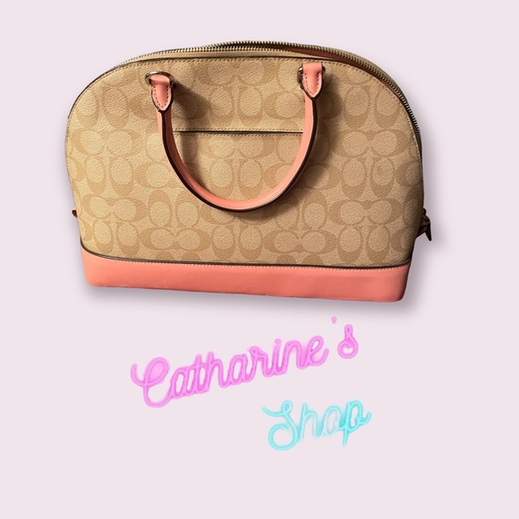 Coach Purse - Picture 5 of 9